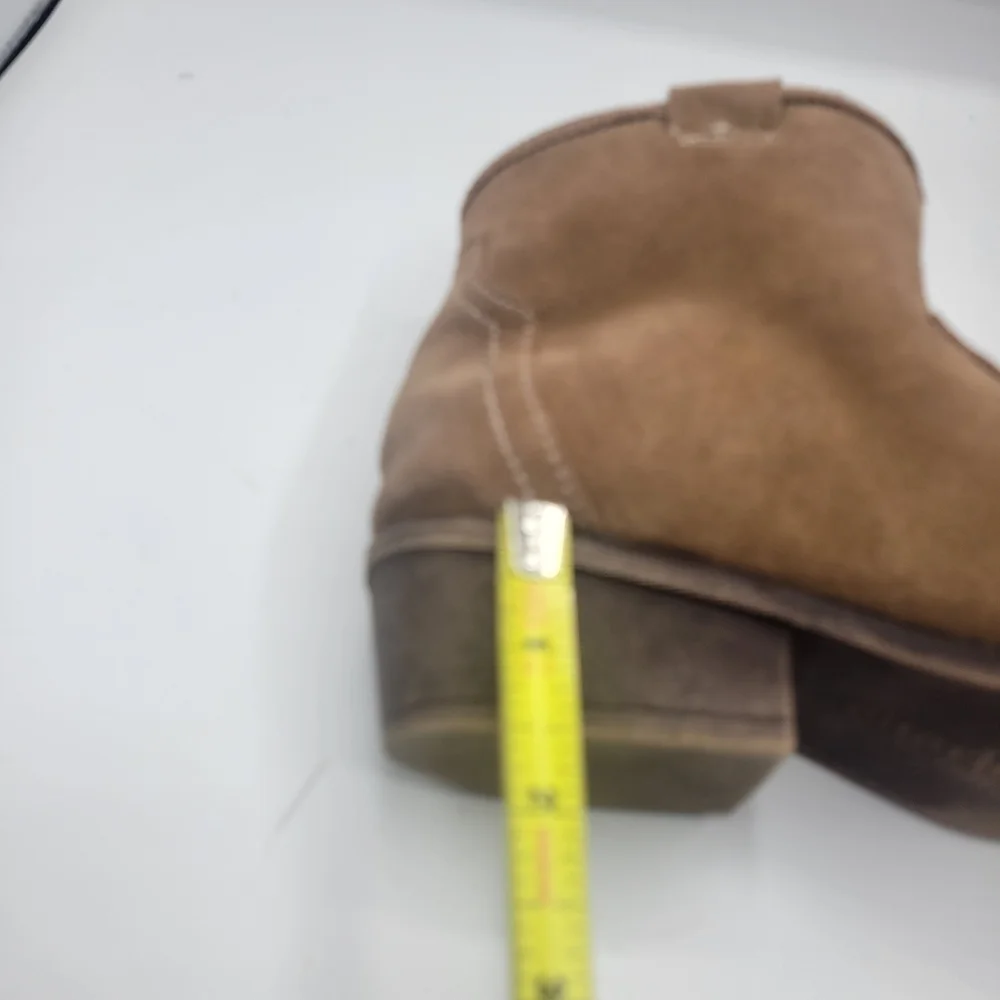 Charles by Charles David western style boots size 6 1/2
